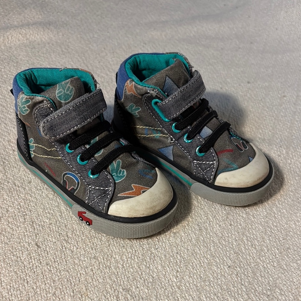 See Kai Run Size 6 Toddlers High-Top Sneakers - Gray and Teal